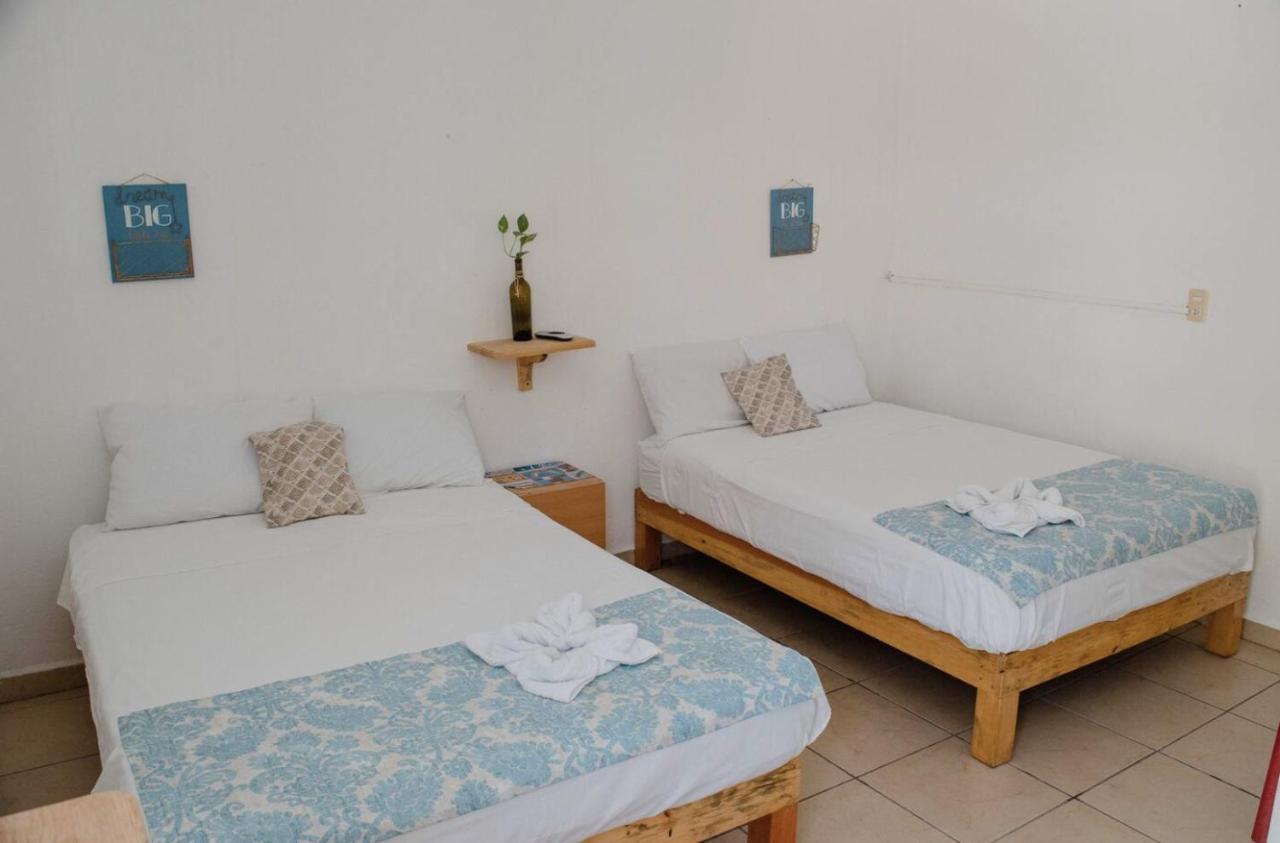 Las Palmas Zihuatanejo Extérieur photo